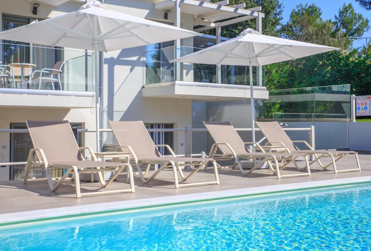 The Elegant Apartments โปตอส ภายนอก รูปภาพ